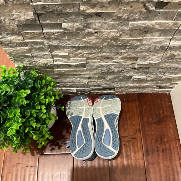 Baby blue new balance - Picture 4 of 5